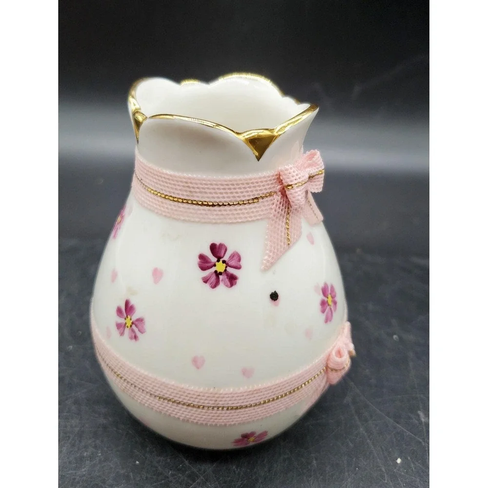 Vintage IRISH DRESDEN PORCELAIN Vase Flower PINK RIBBON AND Gold Trim 4
